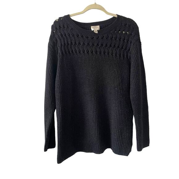 St. John’s Bay Black Sweater Size Large Black chunky sparkle silver - Picture 1 of 4
